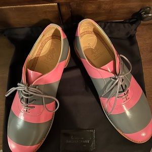 New, never worn, Angela Scott Loafers. 🩷